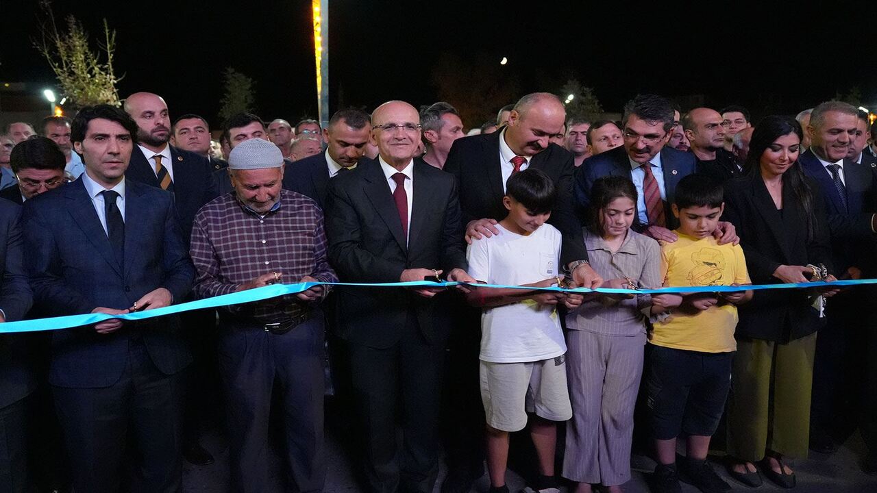 Bakan Simsekten Batmana 2 Trilyo