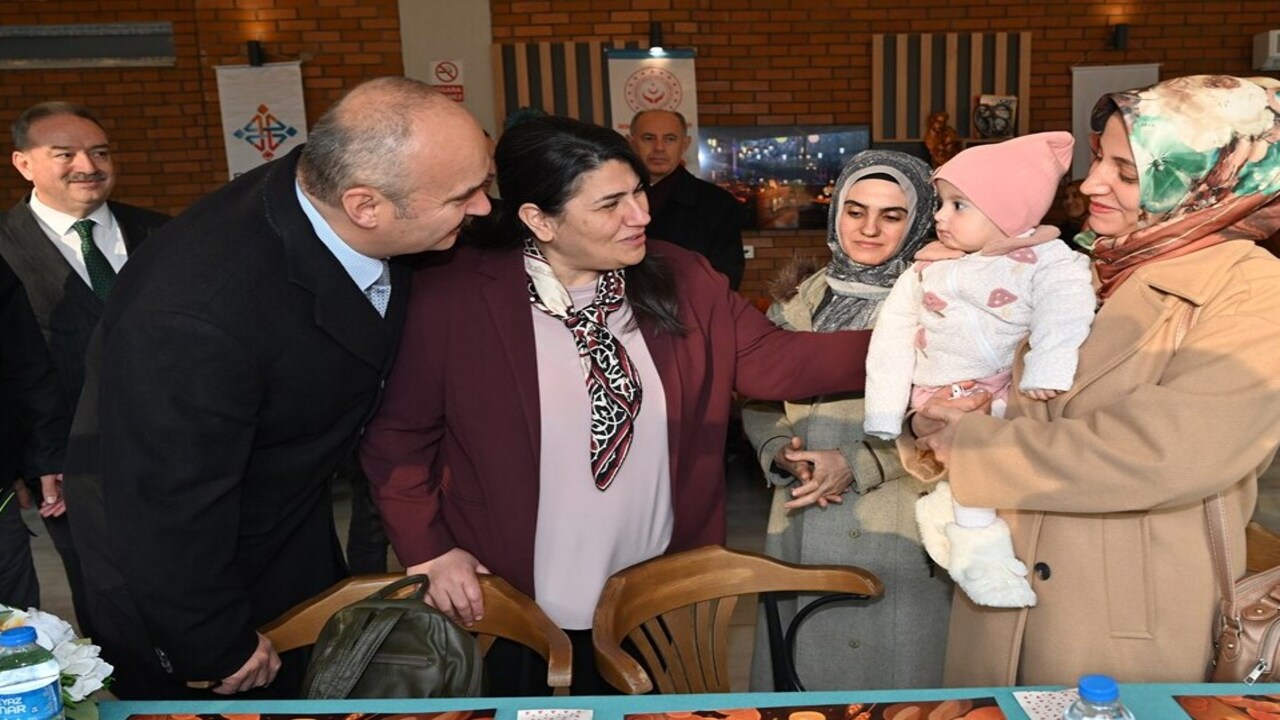 Batmanda Gonul Sofrasi Vali Cana (2)