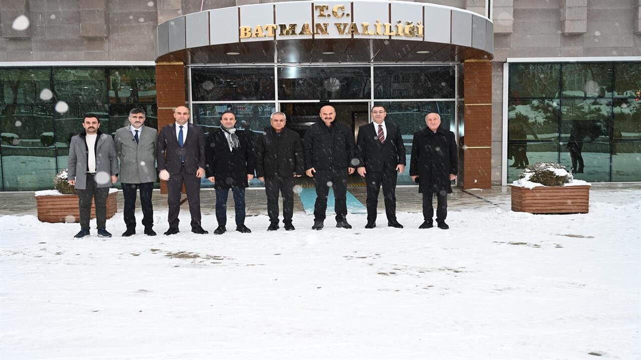 Euas Genel Muduru Zafer Benliden Vali Canalpa Nezaket Ziyareti 1