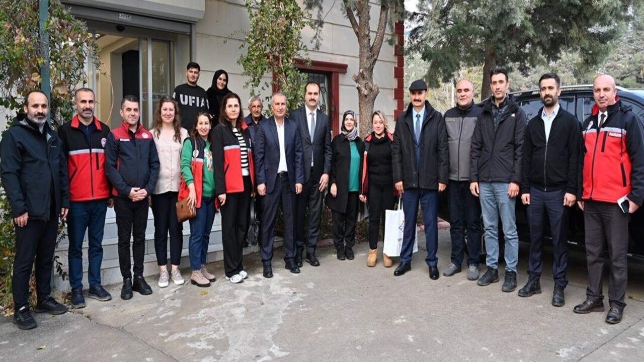 Vali Canalpten Topraksiz Tarima (1)