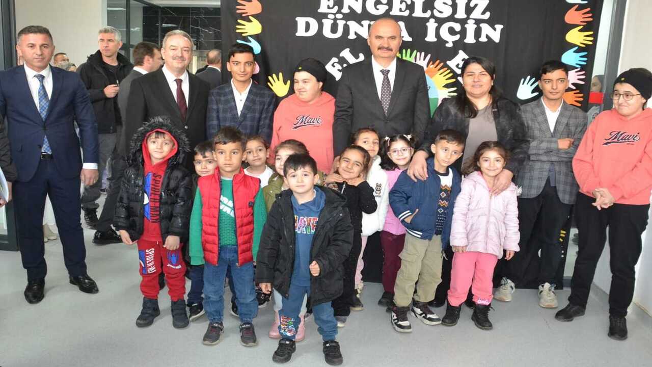 Whatsapp Image 2025 12 03 At 14. (8)