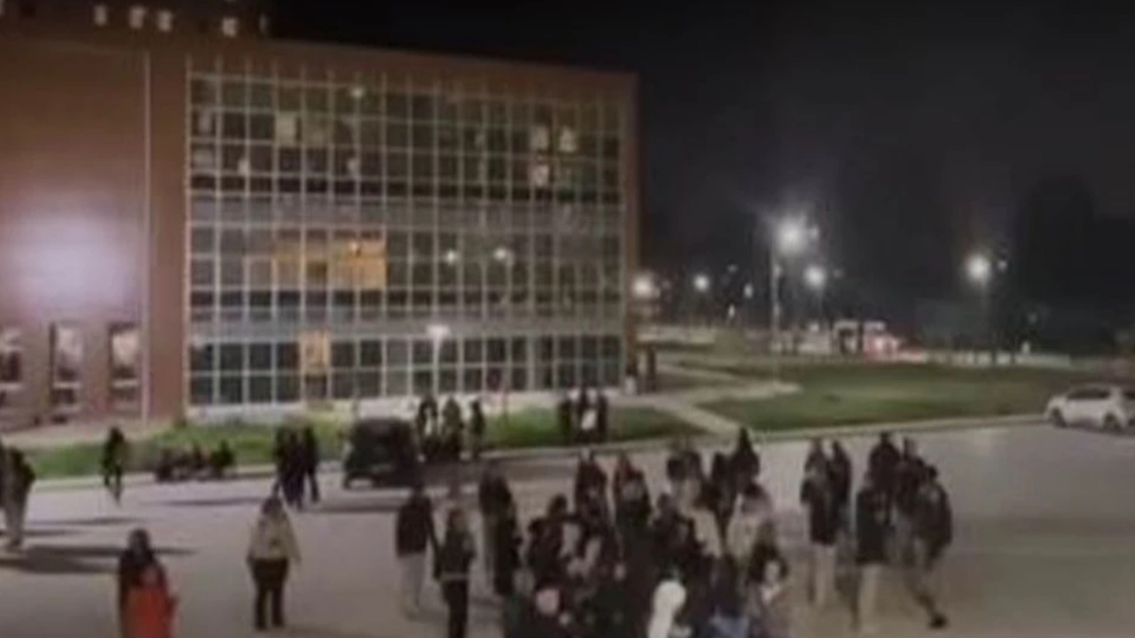 Kyk Yurdunda 2300 Mesaji Krizi K