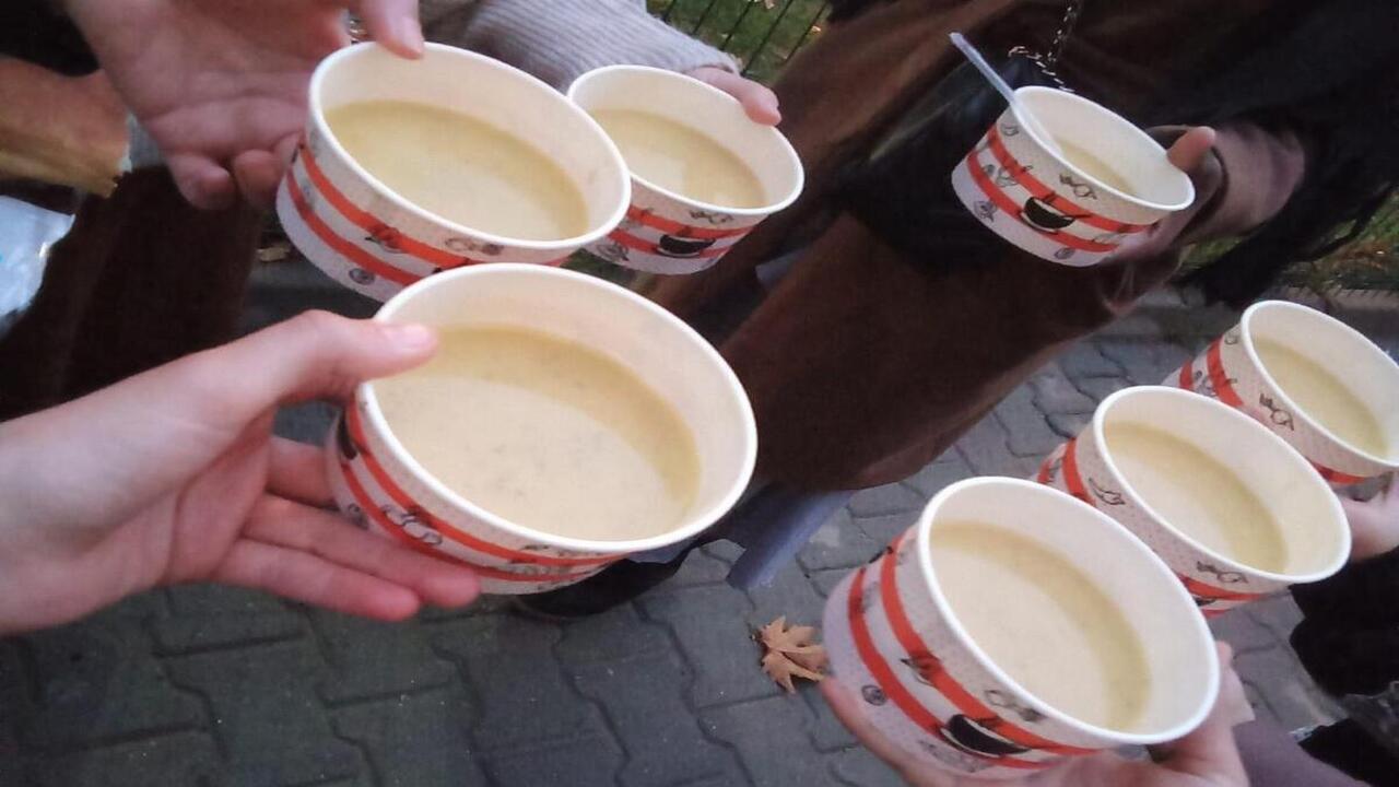 Suveybe Ana Kiz Yurdunda Sabah N