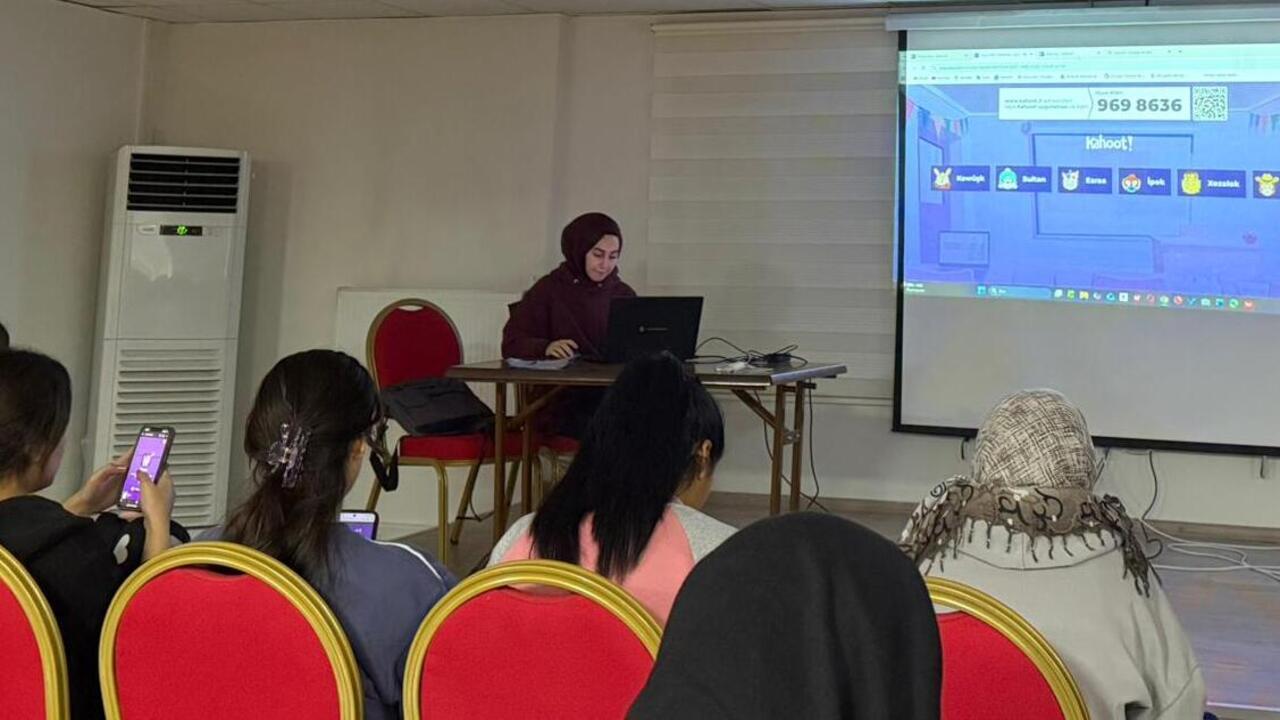Suveybe Ana Yurdunda Ingilizce Artik Daha Eglenceli Kahoot Yarismali Kelime Avi1 (2)