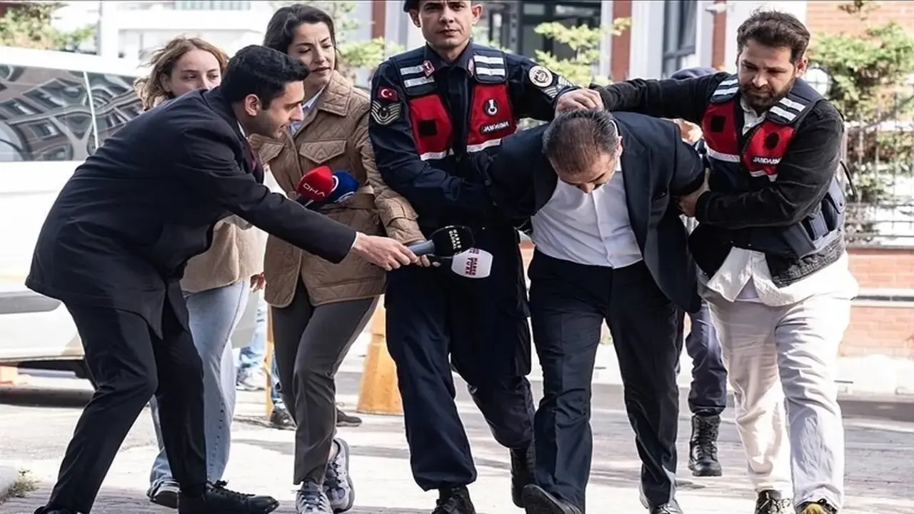 Bebeklerin Hayatiyla Kurulan Kar (1)