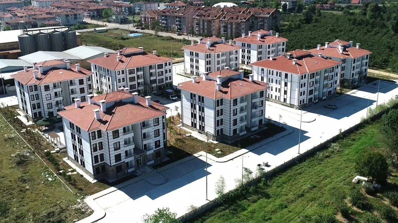 Milyonlarin Kader Ani Toki Cekil (2)