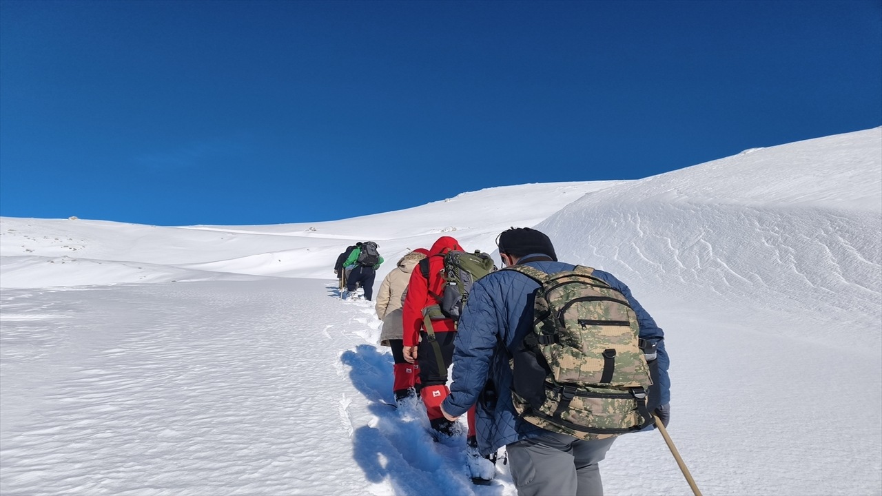 Dogaseverler 4 Saatlik Tirmanisla Harrut Yaylasina Ulasti 2