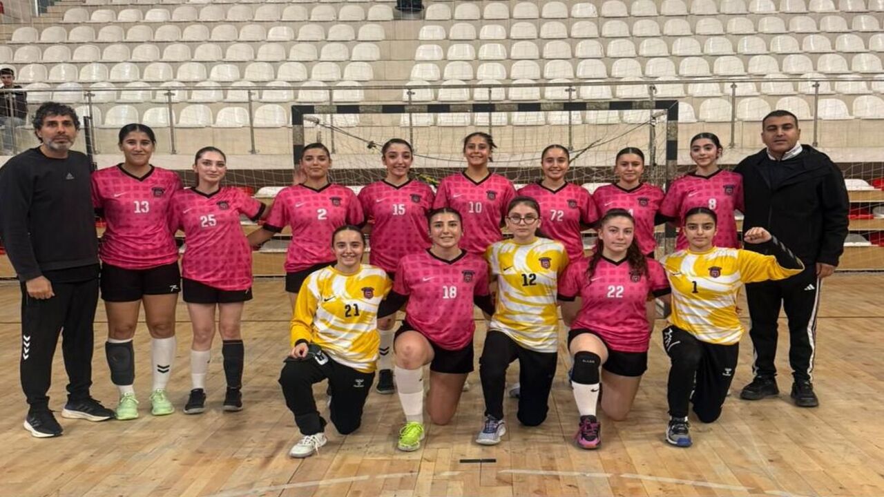 1955 Batman Belediyespordan Govd (1)