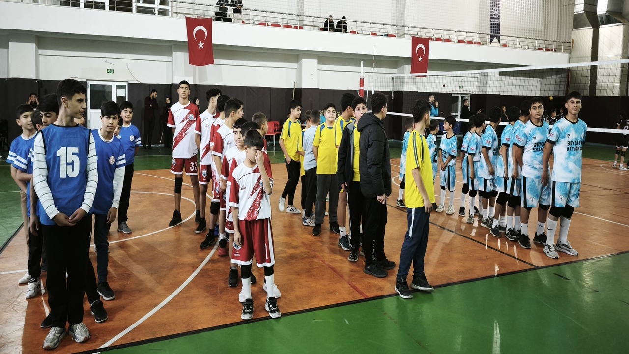 Koy Takimi Beycayiri Ortaokulu V (1)