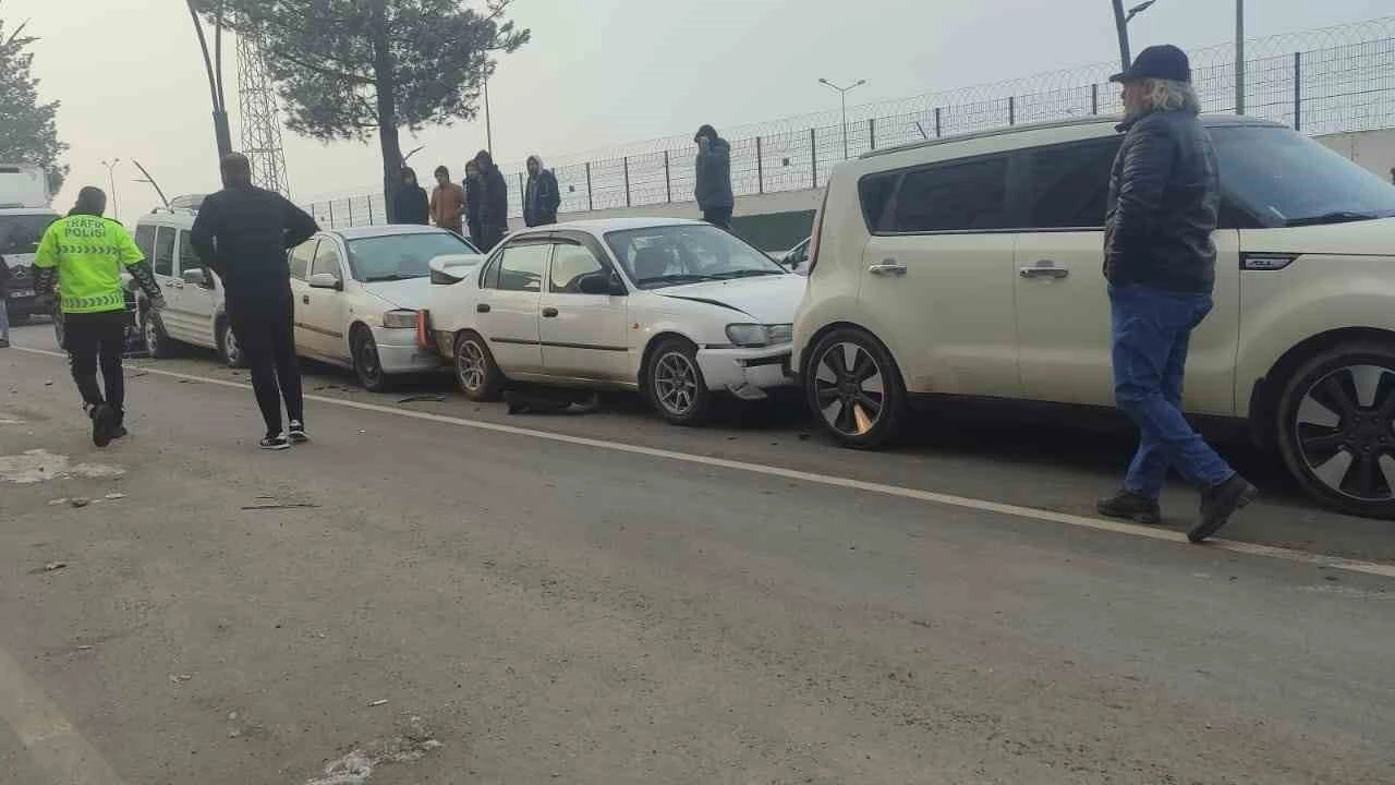 Batman Ozgurluk Bulvarinda Metal Yigini 5 Arac Birbirine Girdi2