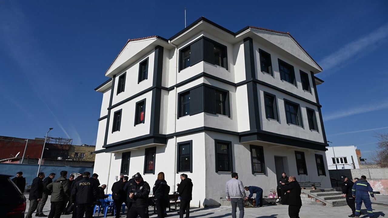 Huzur Mahallesine Modern Guvenli (2)