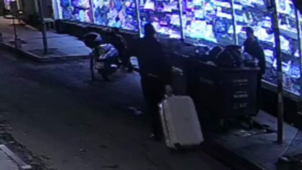 Istanbul Sislide Karanlik Gece Valizdeki Sir Havalimaninda Cozuldu2