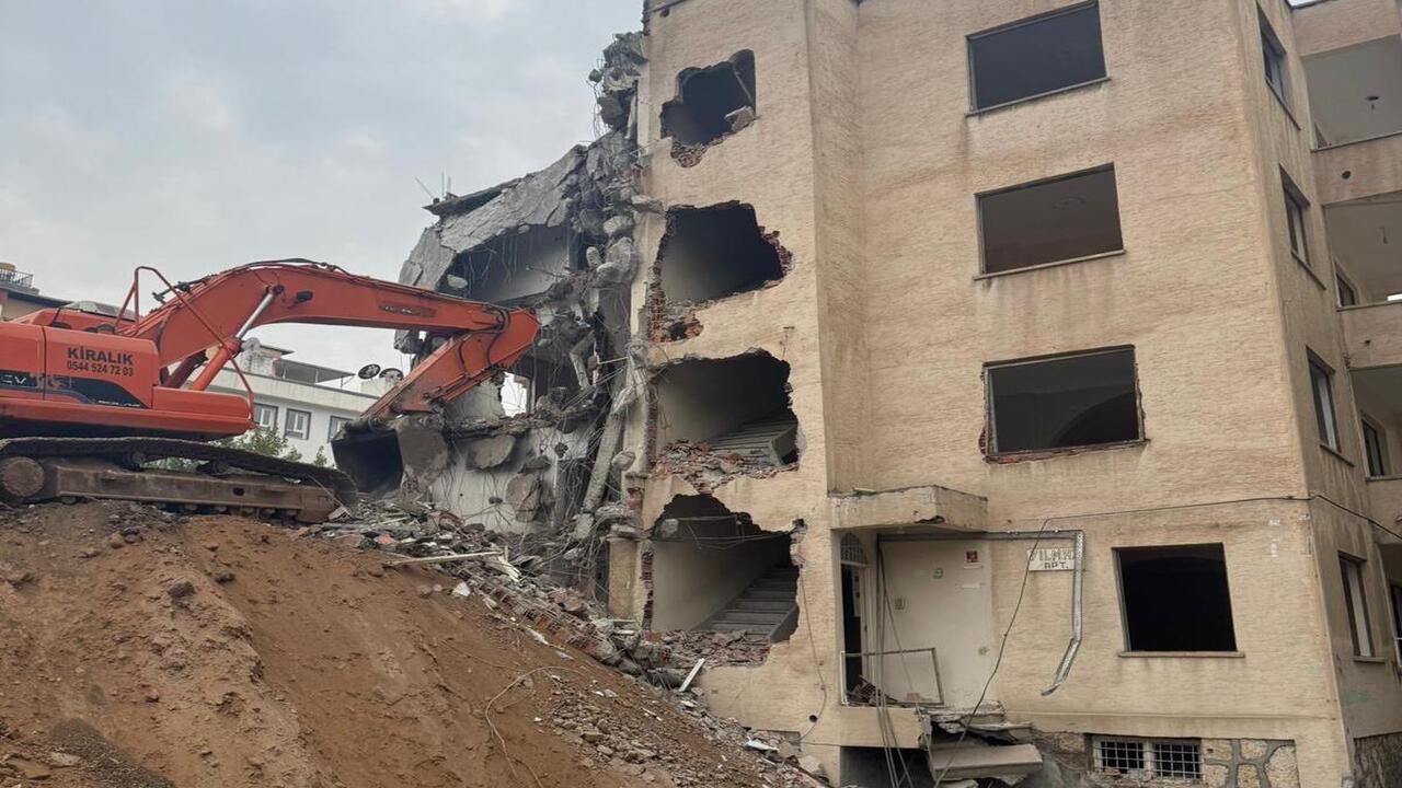 Batmanda Donusum Riskli Binalar (1)