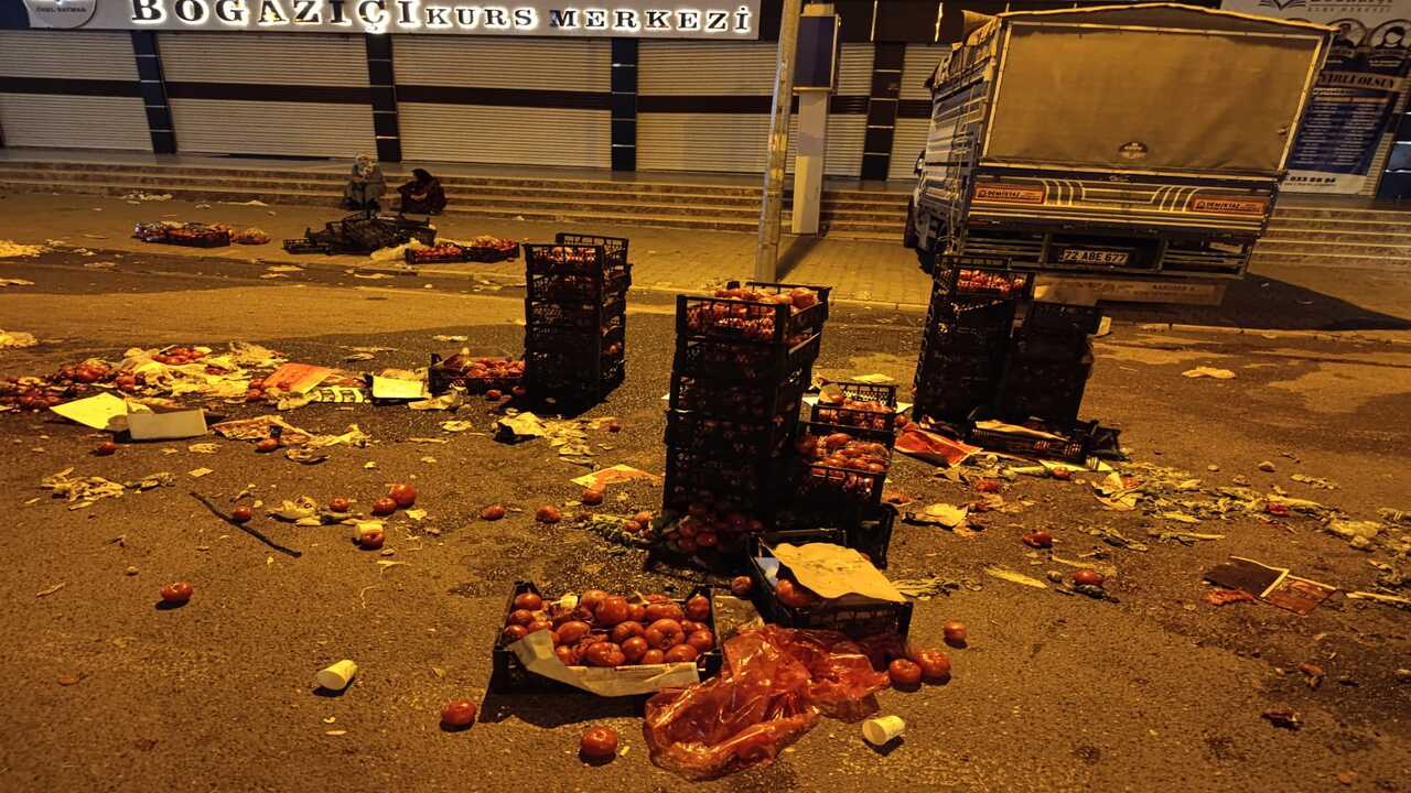 Batmanda Pazar Mesaisi Vatandasa