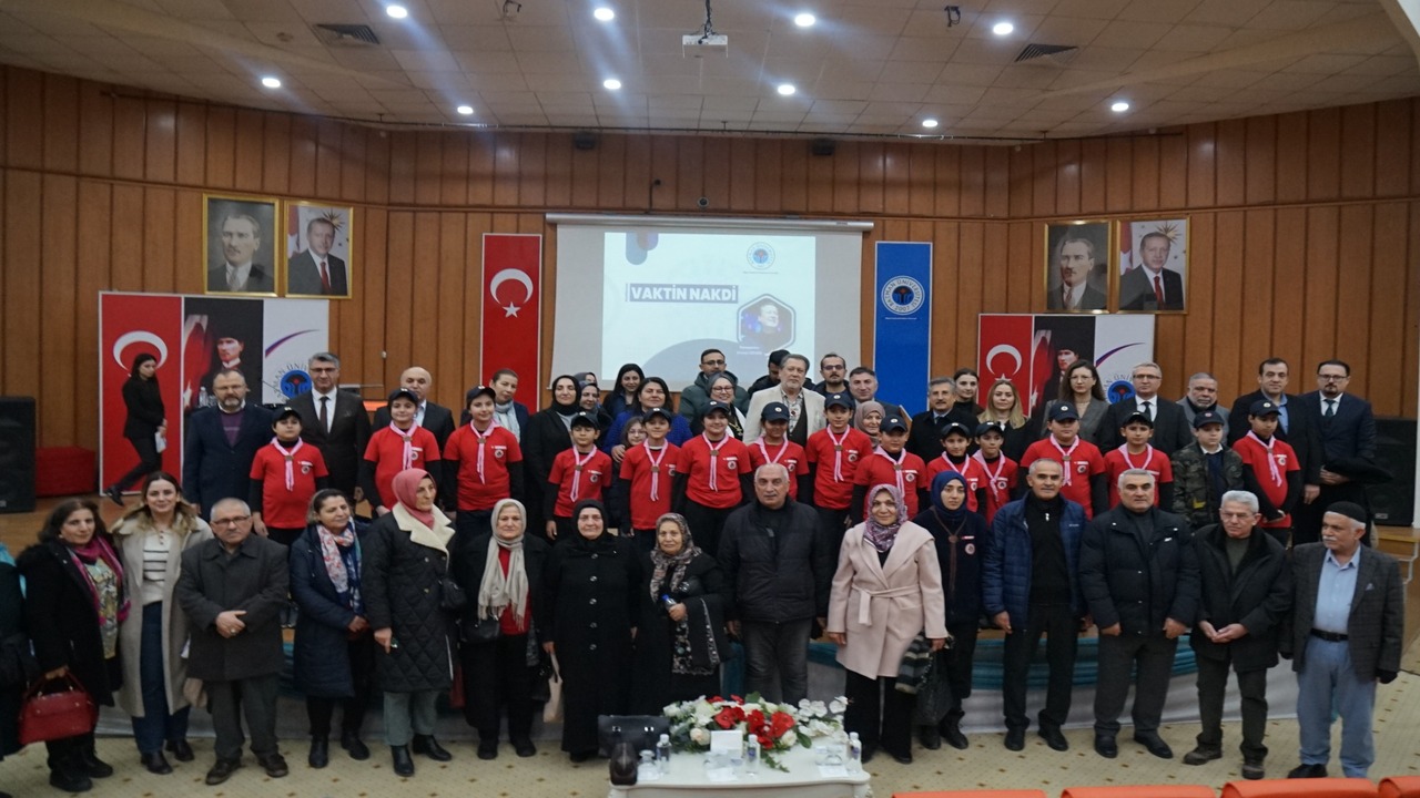 Vaktin Nakdi Batmanda Konusuldu Ahmet Ozhandan Hayat Dersi Tadinda Konferans 3
