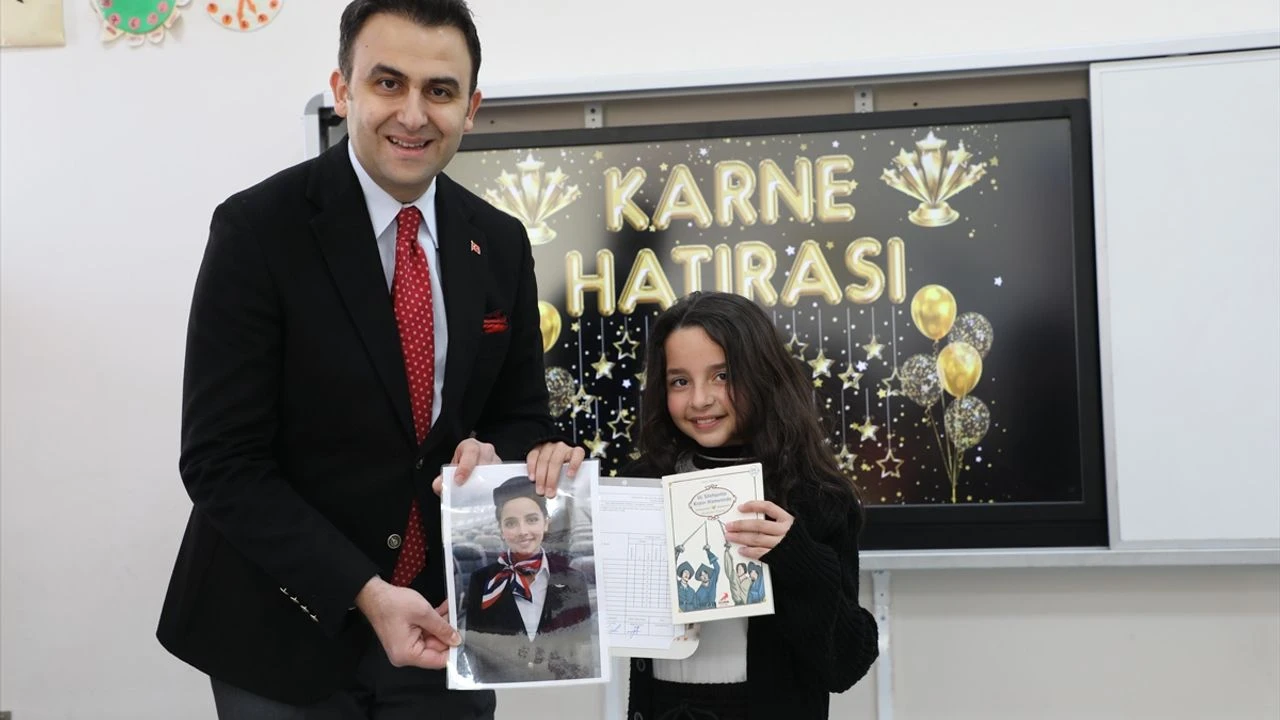 Batmanda Karne Coskusu Hasankeyften Merkeze 170 Bin Ogrenci Tatil Moduna Gecti1 (1)