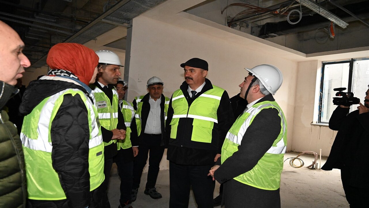 Batmanin Yeni Saglik Kalesi Dis (2)