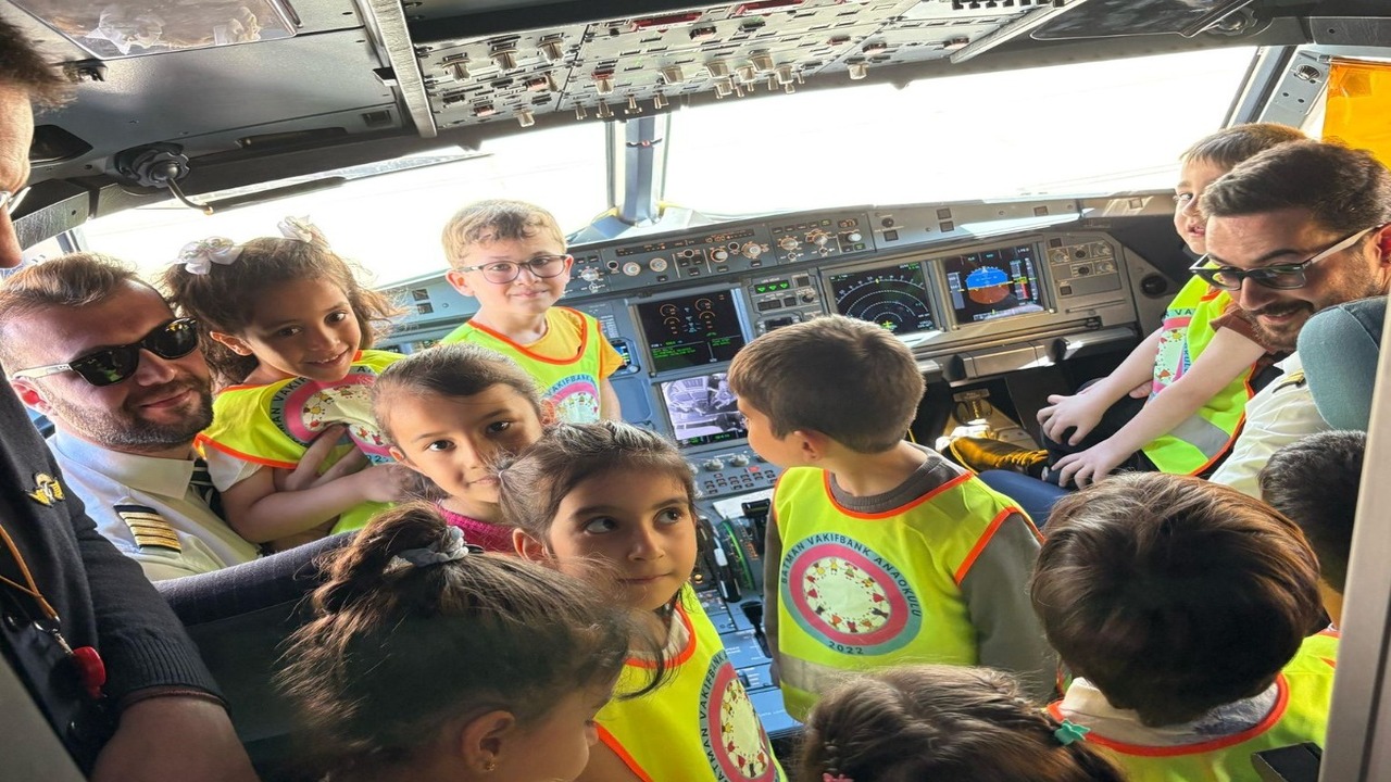 Batman Havalimaninda 812 Ogrenci Havacilikla Tanisti 3