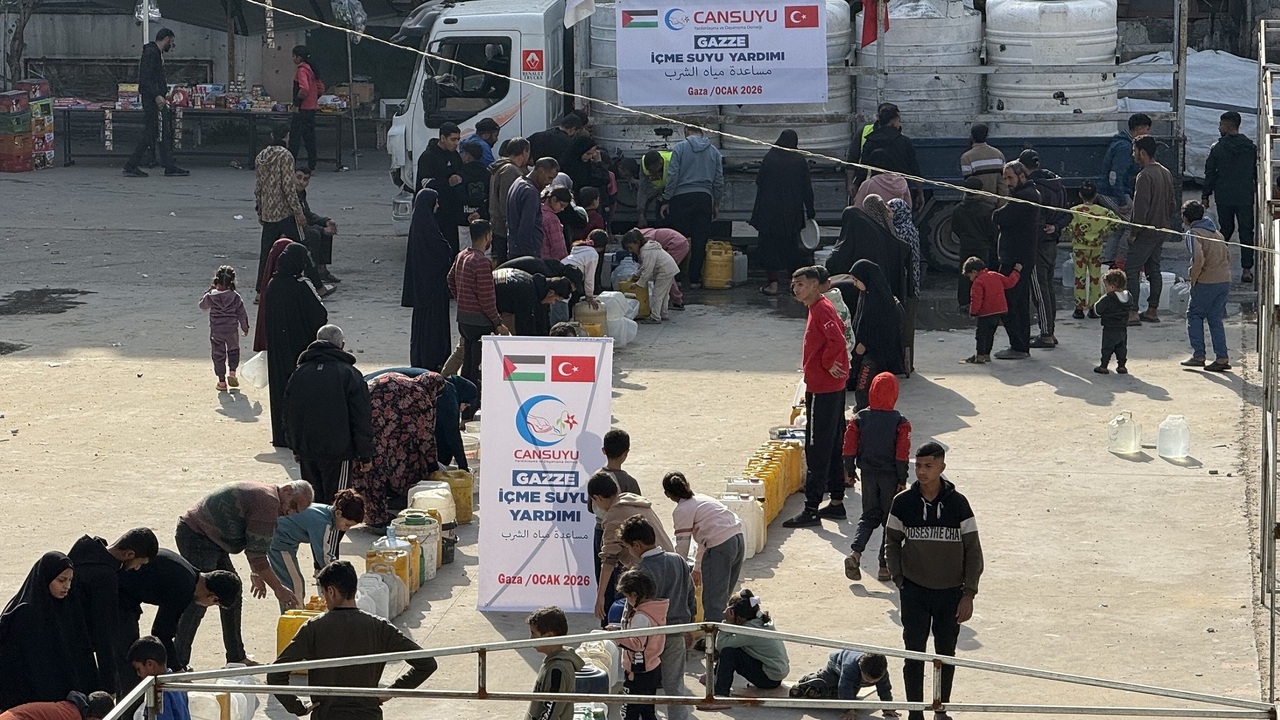 Gazze Icin Iyilik Koprusu Devles (1)