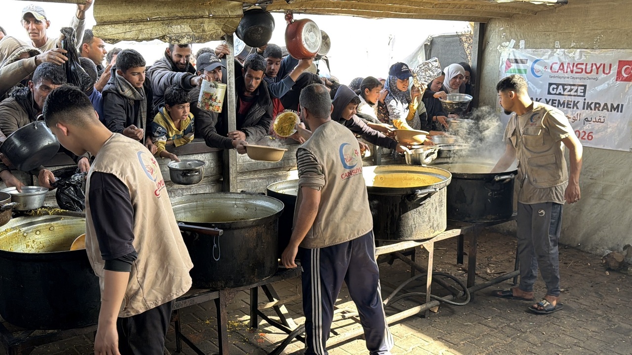 Gazze Icin Iyilik Koprusu Devles (3)