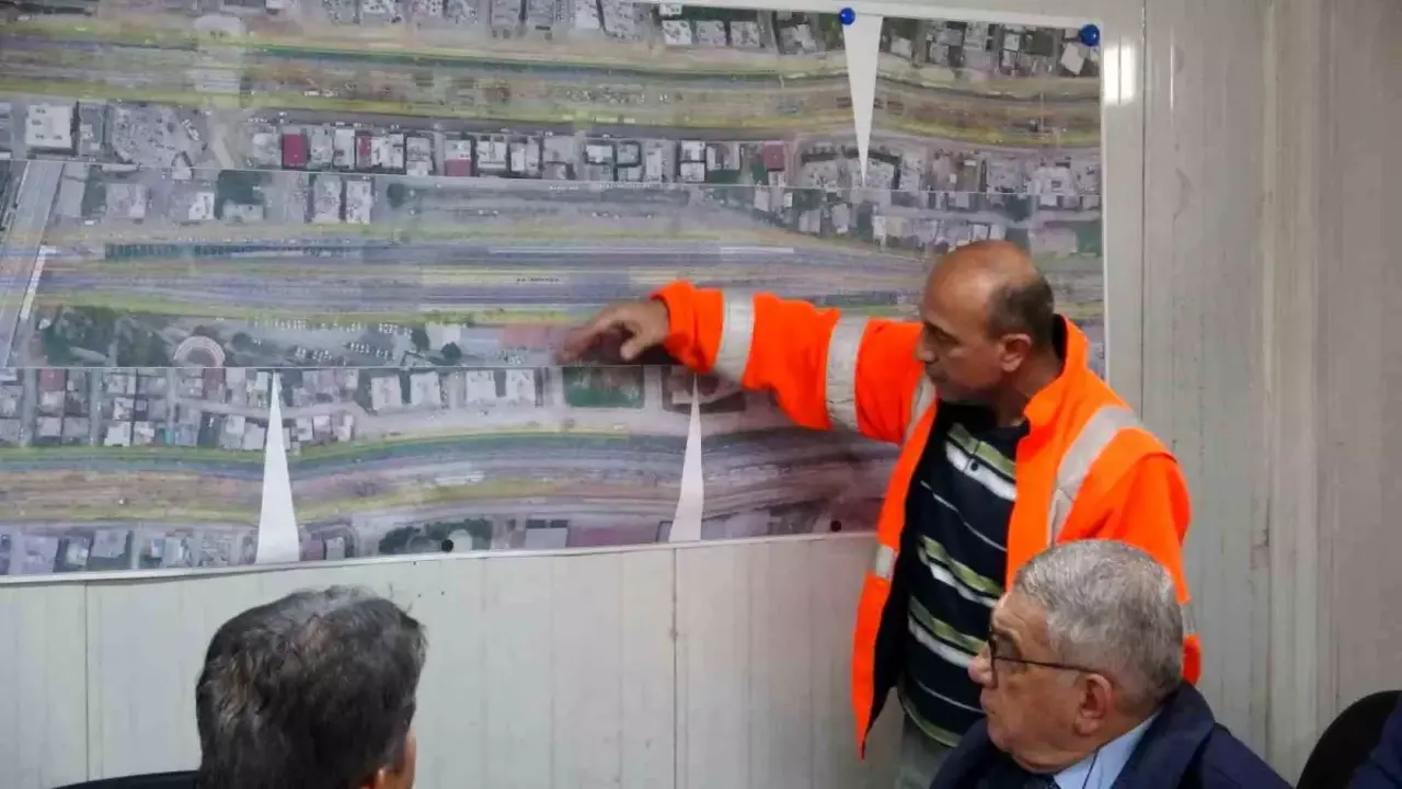 Mersin Ve Adana Hizli Trenle Tek (1)