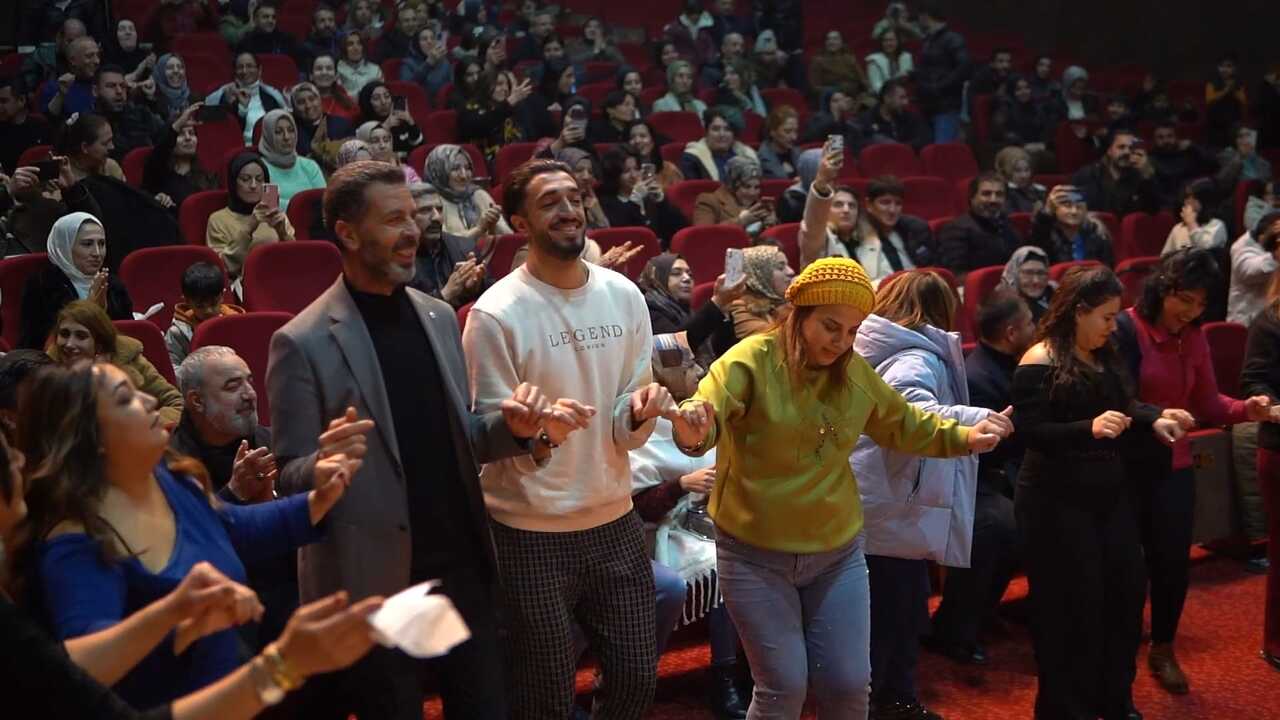 Batman Semalarinda Ud Sesleri Co (1)