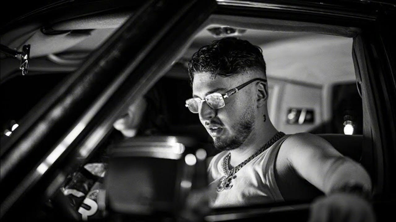 Blok3Un Trafik Kabusu Unlu Rapci Direksiyonda Alkol Ve Ehliyet Duvarina Tosladi2