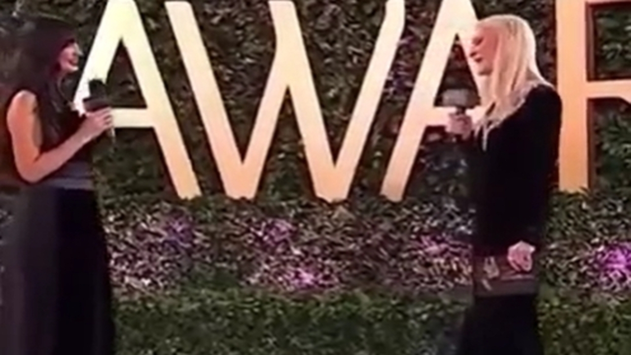 Riyadda Tuba Buyukustunden Milli