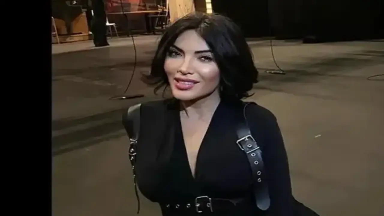 Sanat Dunyasinda Hareketli Sabah