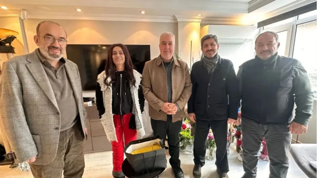 Yildiz Tilbeden Gazze Icin Dev Adim Iyilik Ruzgari Cadir Kentlerle Esiyor2