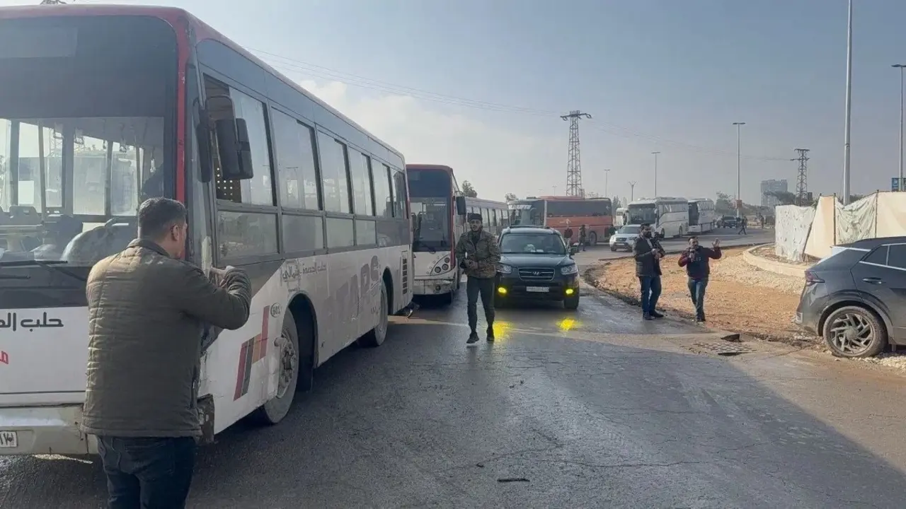 Halep Tahliyesinde Gerilim Ypgli