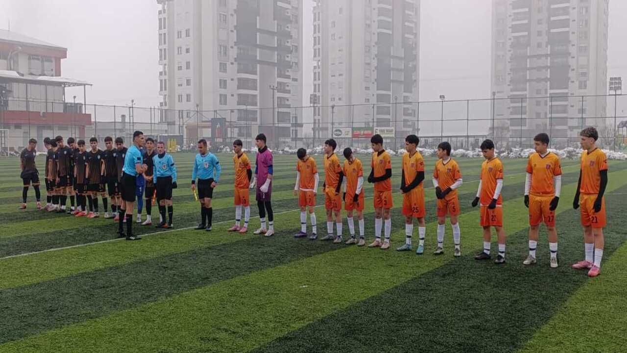 Enver Toprakin Gencleri Amed Dep (1)