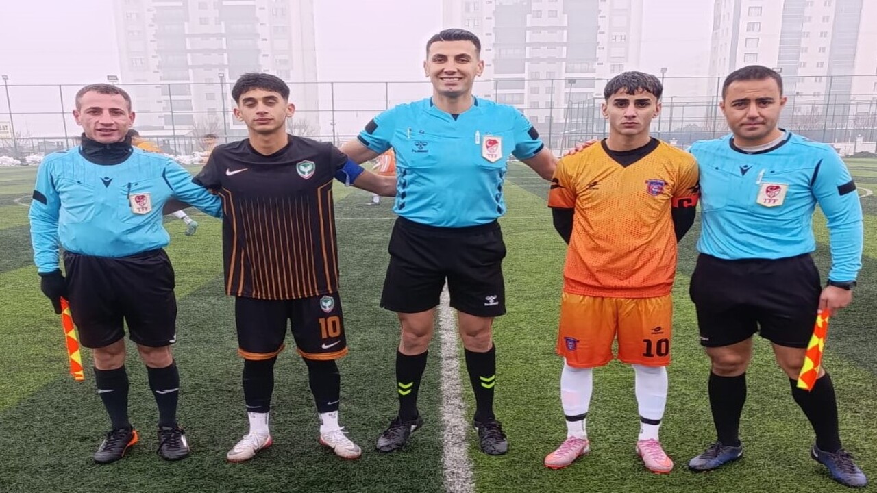 Enver Toprakin Gencleri Amed Dep (2)