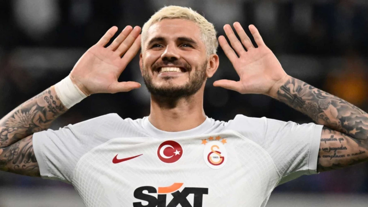 Hasan Sastan Galatasaray Yonetimi Ve Taraftarina Agir Yaylim Atesi Kimsin Sen2