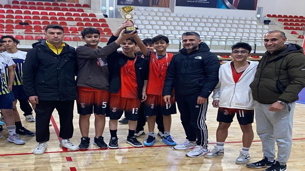 Mehmet Akif Ersoy Anadolu Lisesi (1)