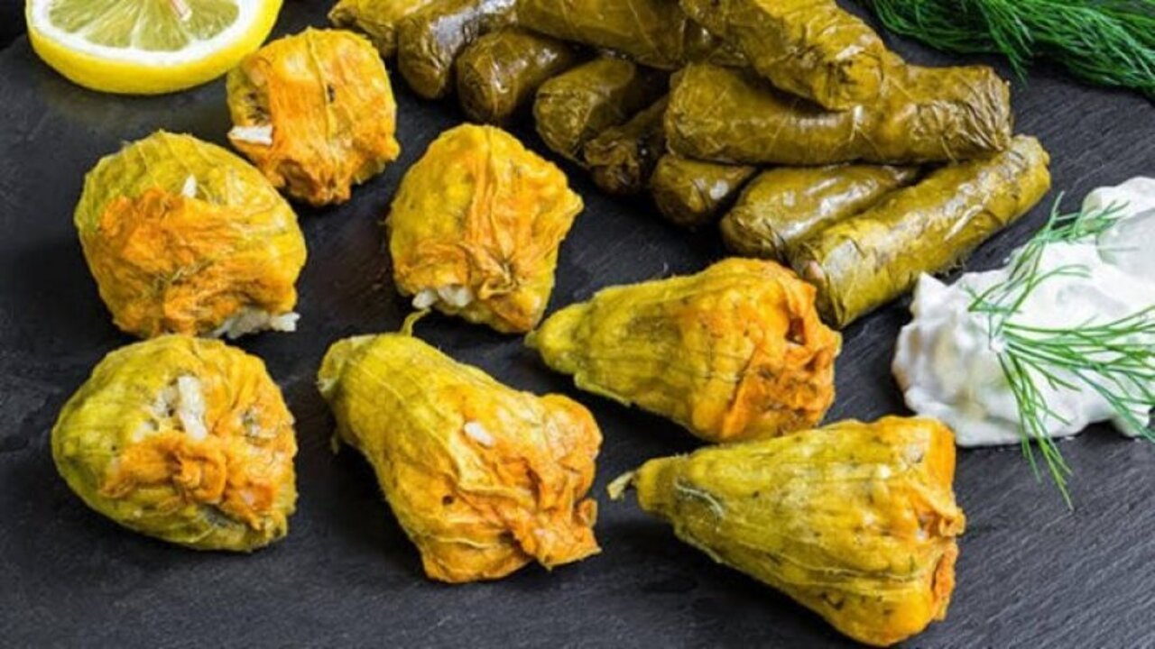 Izmir Karabaglar Neyi Meshur Kabak Çiçeği Dolması