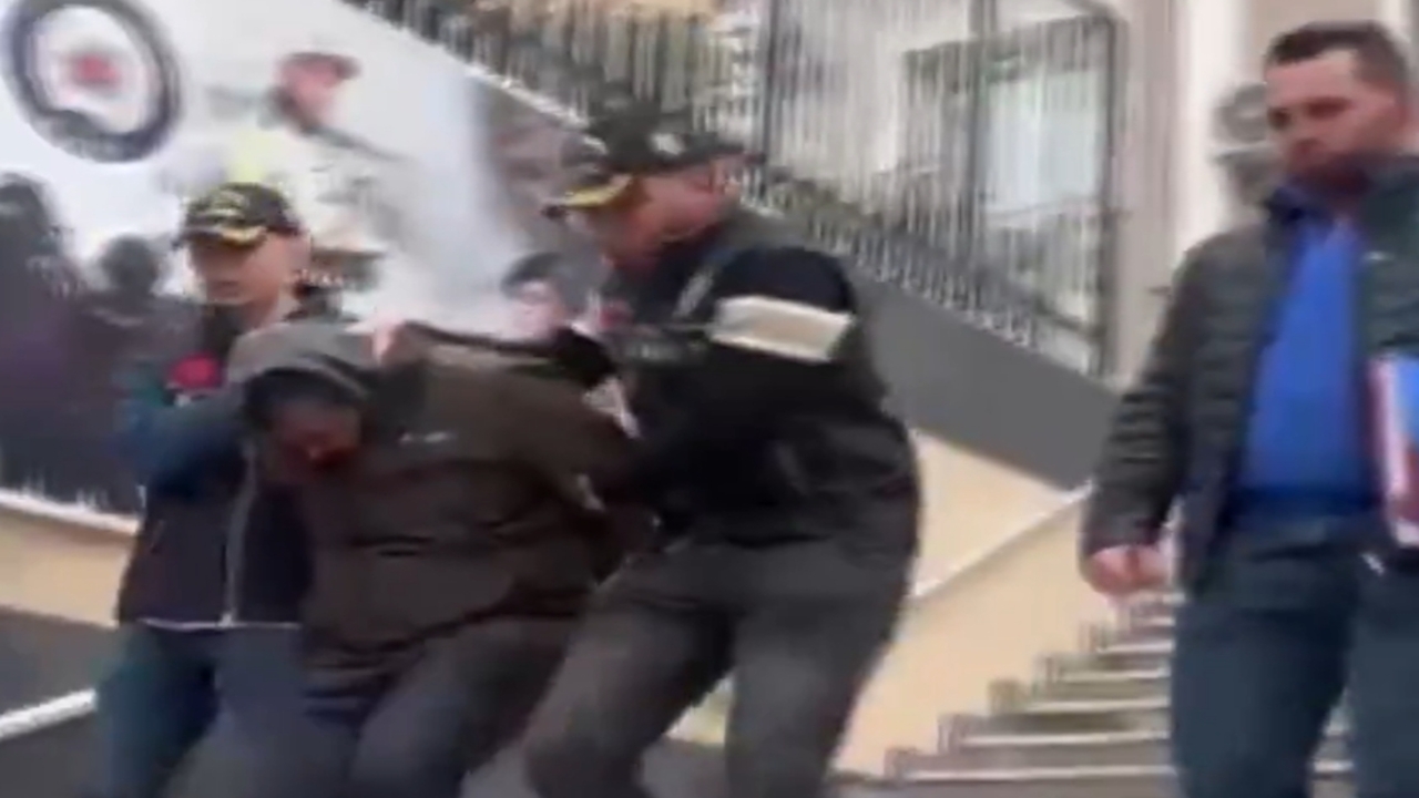 14 Yasinda 11 Dosya Internetten Bomba Tarifi Gaziosmanpasayi Sarsan 4Lu Cezaevine3