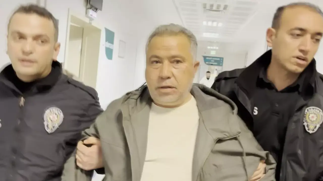 Aksarayda Yol Vermedi Diye Silah (1)