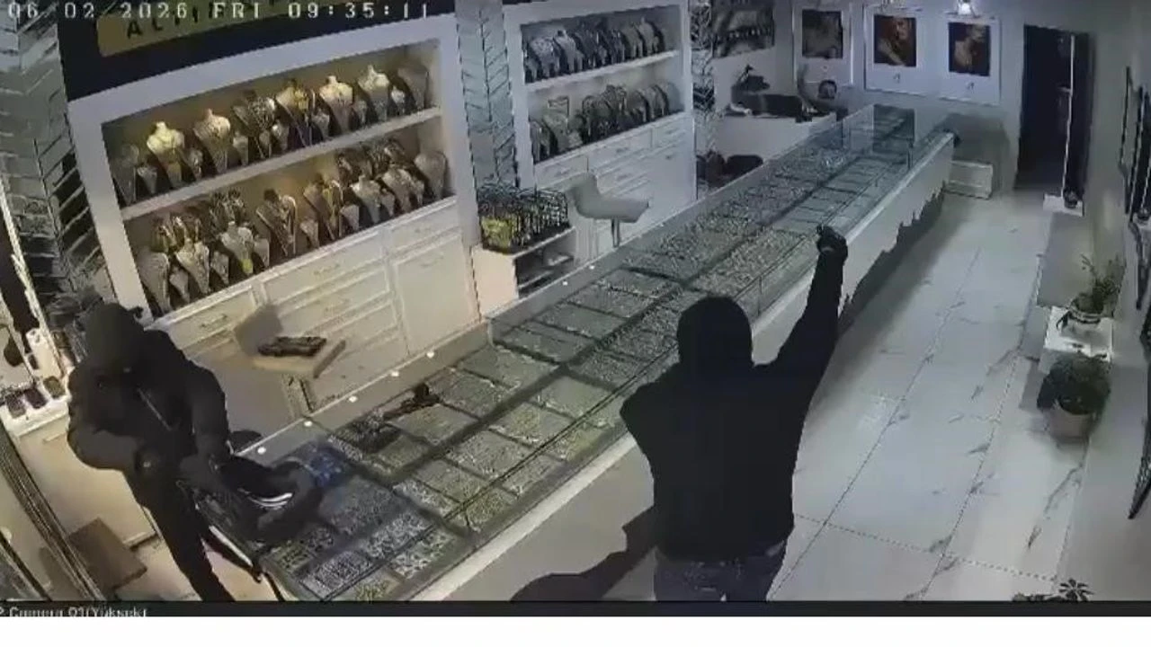 Kuyumcu Soygununda Kacis Buraya Kadarmis Maskeli Gaspcilar Ve Suc Ortaklari Batman Emniyet