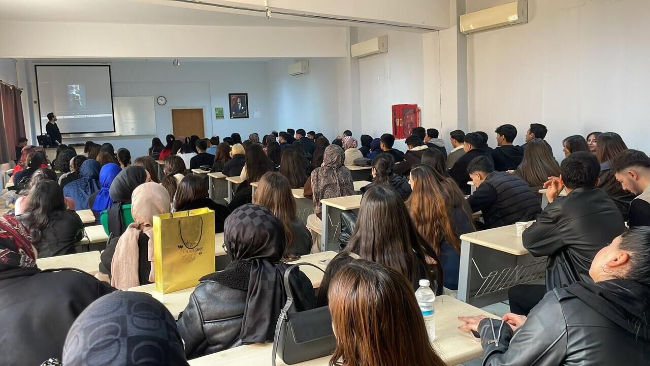 Batman Universitesinde Gencler Zehir Tacirlerine