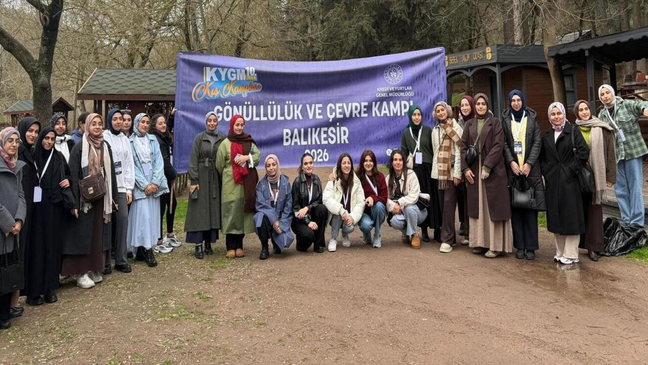 Suveybe Ana Kiz Yurdu Ogrenciler (1)