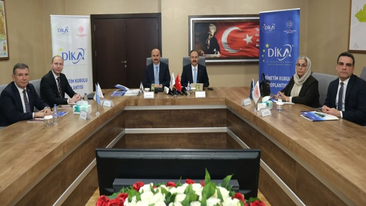 Vali Canalp Ve Bolge Liderlerind