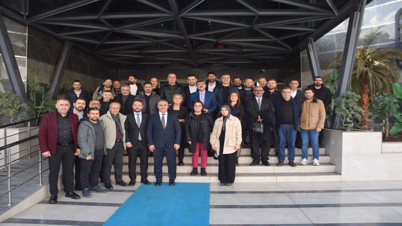 Ak Parti Batman Milletvekili Nasiroglu Ve Il Baskani Sansi Gazetecilerle Bulustu