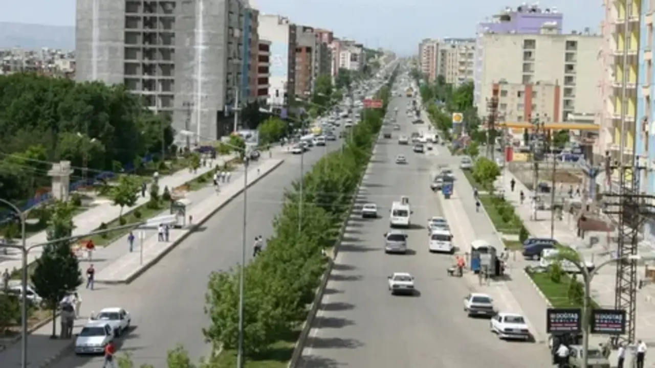 Batmanda Kim Nereli Iste 81 Ilin Batman Karnesi Diyarbakir Zirvede