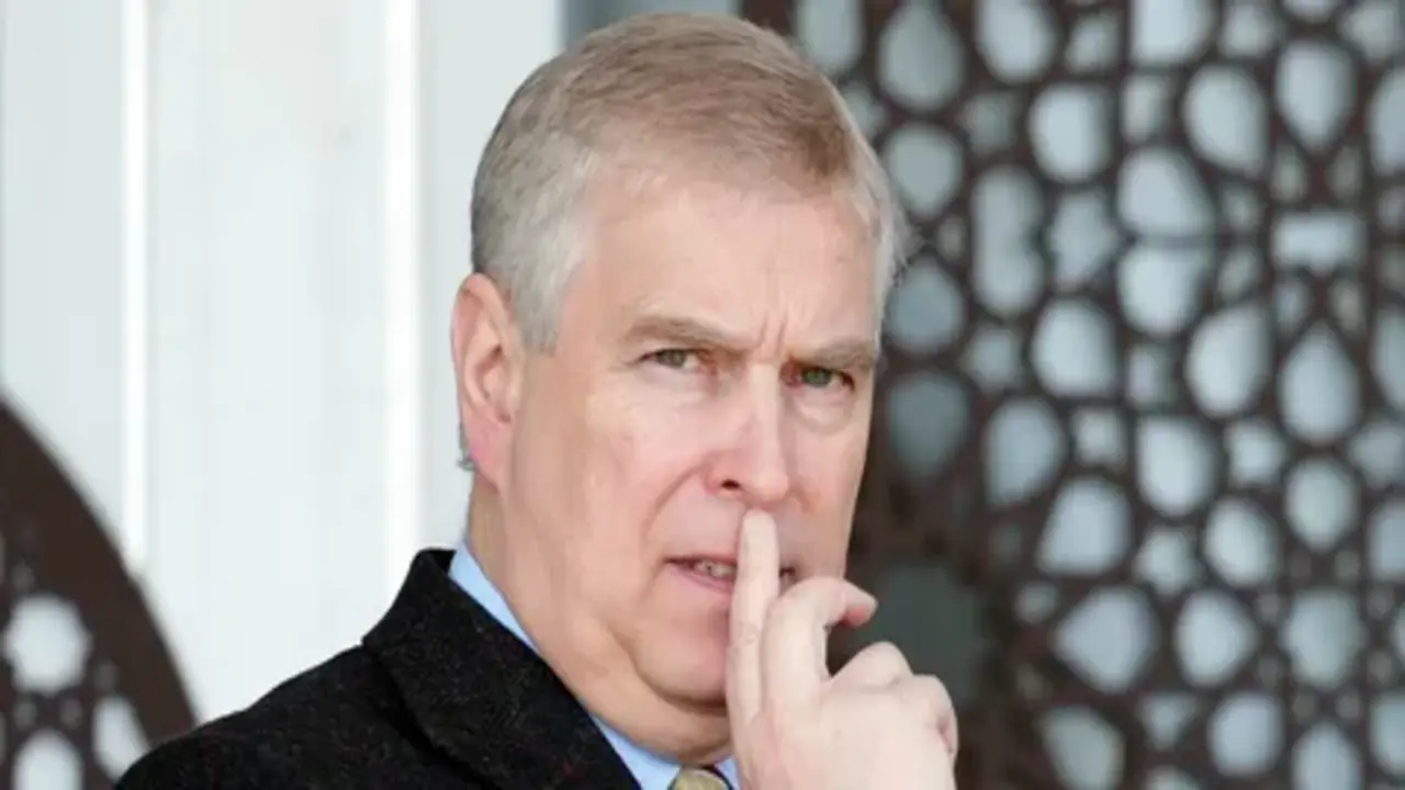 Prens Andrew Mountbatten Windsor Gozaltina Alindi 1