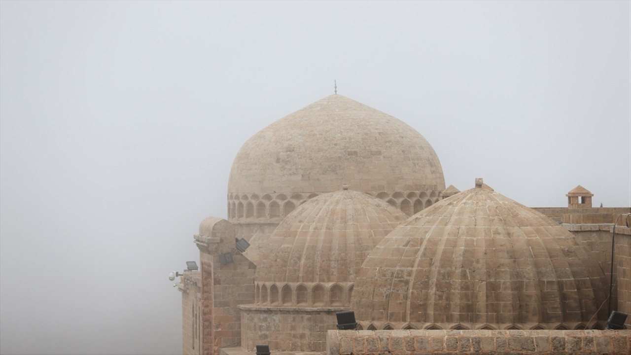 Mardinde Gorus Mesafesi 30 Metreye Dustu Tarihi Kent Sis Altinda Kaldi 2