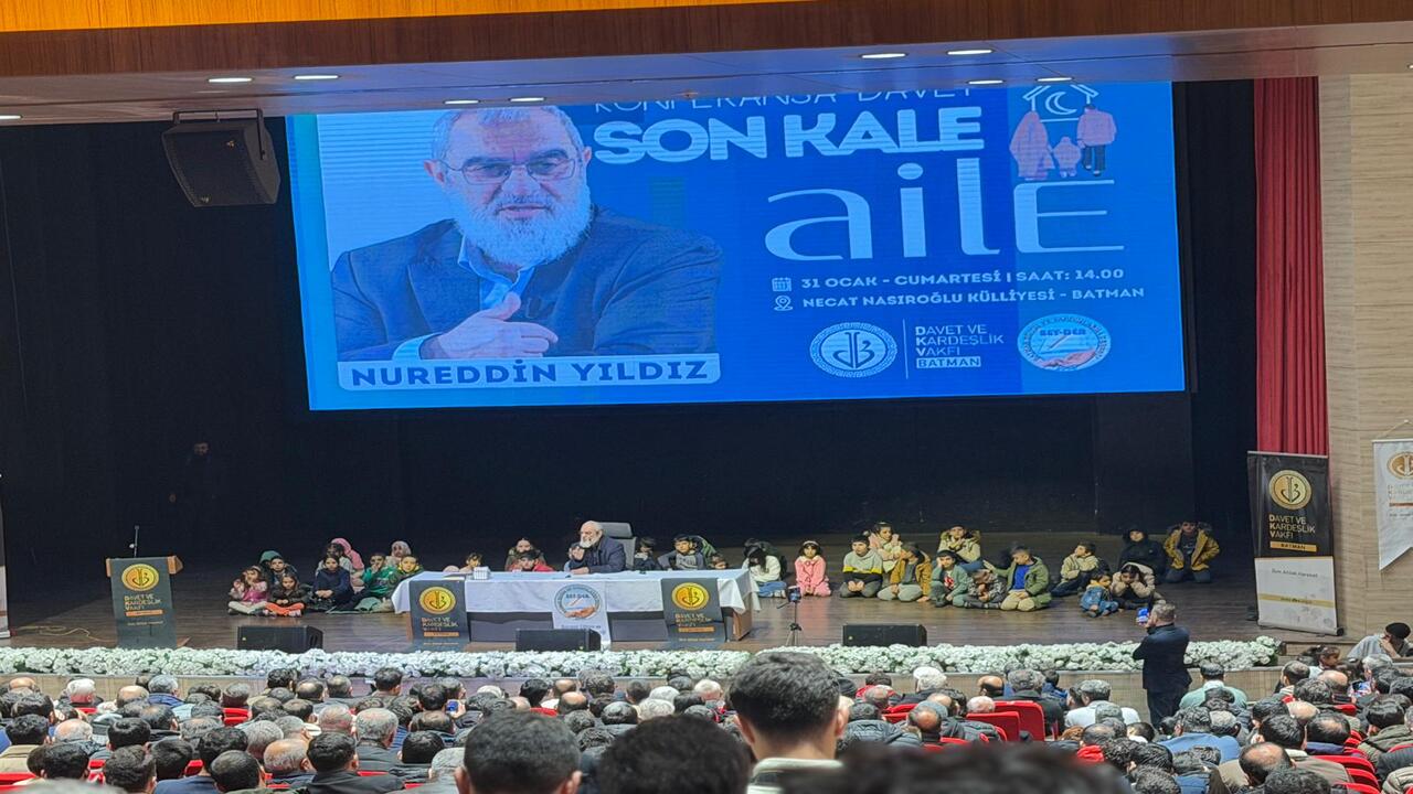 Nureddin Yildizdan Batmanda Tarihi Uyari Camiden Vazgecebiliriz Ama Aileden Asla