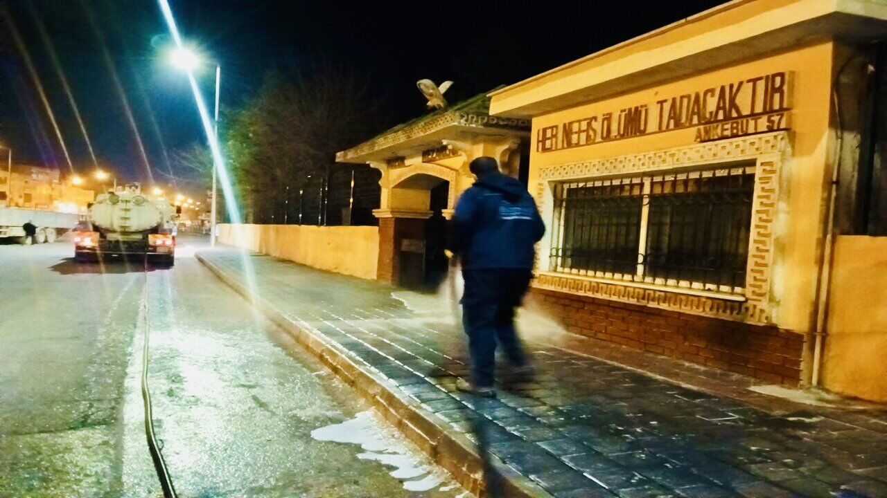 Batman Belediyesinden Ramazanda Yogun Temizlik Mesaisi