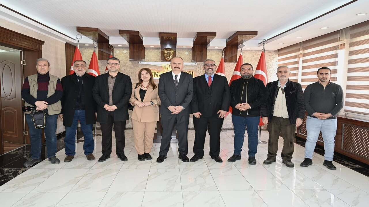 Çalışan Gazetecilerden Vali Canalp’a Ziyaret