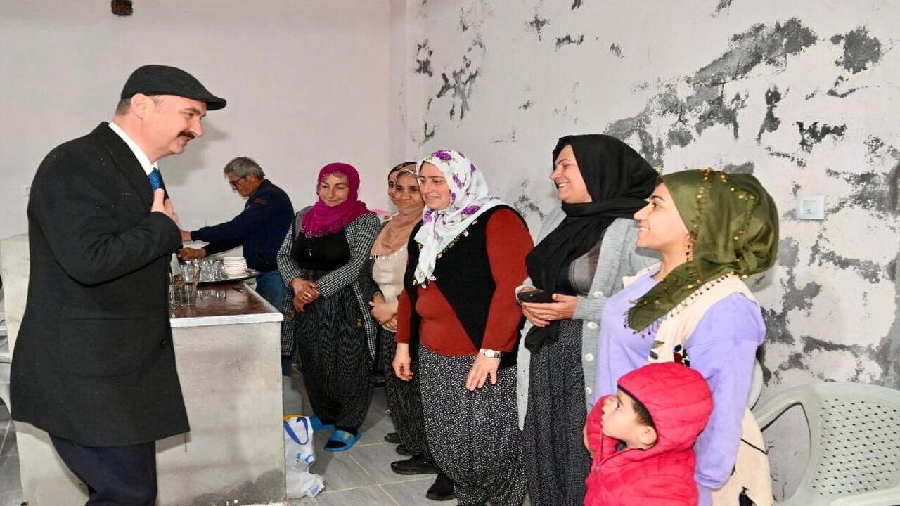 Vali Canalp Ikinci Tur Koy Ziyaretlerine Basladi 1